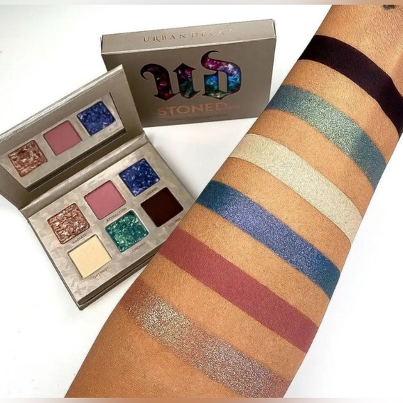 🆕 NIB Urban Decay Stoned Vibes Eyeshadow Palette | Retail $59 - Picture 2 of 9
